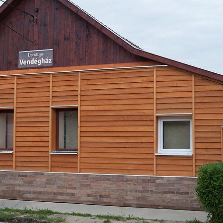 Dorottya Vendeghaz Hotel Hódmezővásárhely Exterior foto